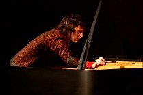 prélude et fugue_impro ds piano, plan moyen